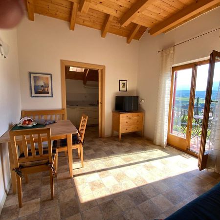 Gaestehaus Anna Caldaro Luaran gambar