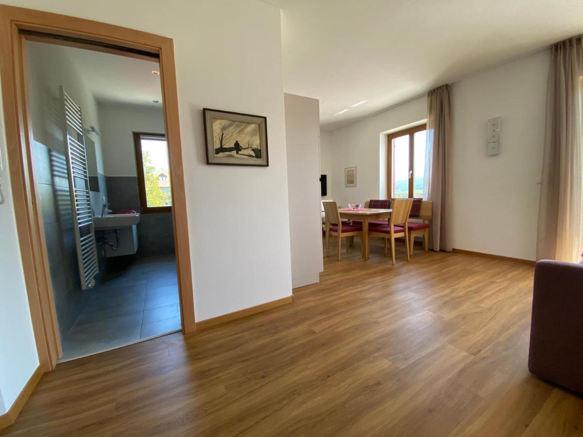 Gaestehaus Anna Caldaro Luaran gambar