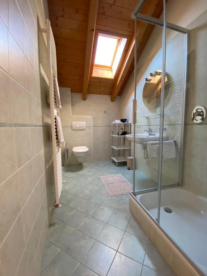 Gaestehaus Anna Caldaro Luaran gambar